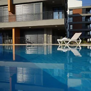 Mene Apartahotel