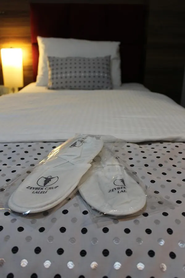 Laleli Hotel Esmirna Turquía